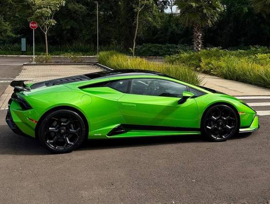 LAMBORGHINI HURACÁN 5.2 V10 GASOLINA LP 640 TECNICA LDF LAMBORGHINI HURACÁN 5.2 V10 GASOLINA LP 640 TECNICA LDF